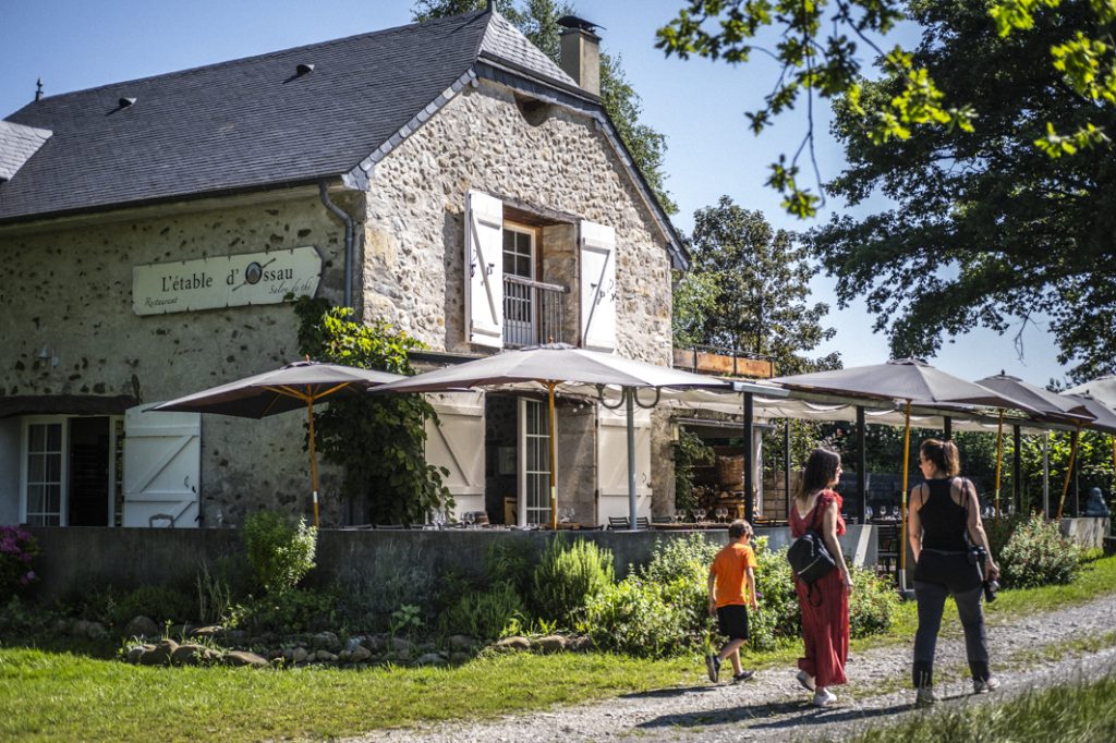 buzy en vallée d'ossau, dans le béarn