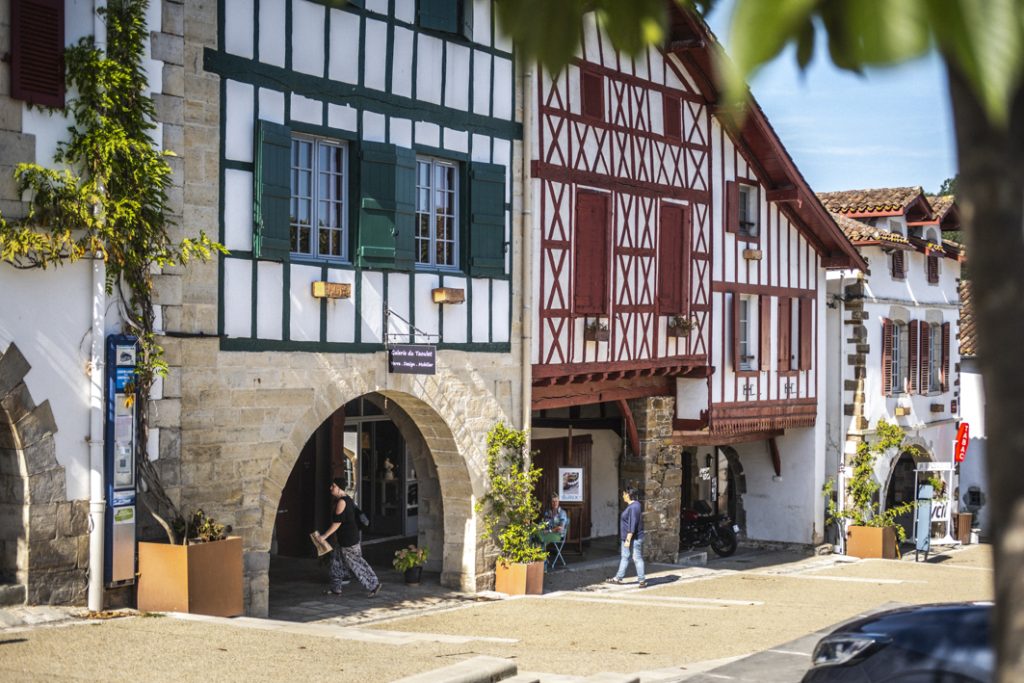 village de la bastide clairence au pays basque