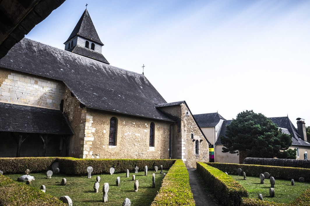 photo du site patrimonial la commanderie à la commande, en béarn, propriété du Département des Pyrénées-Atlantiques